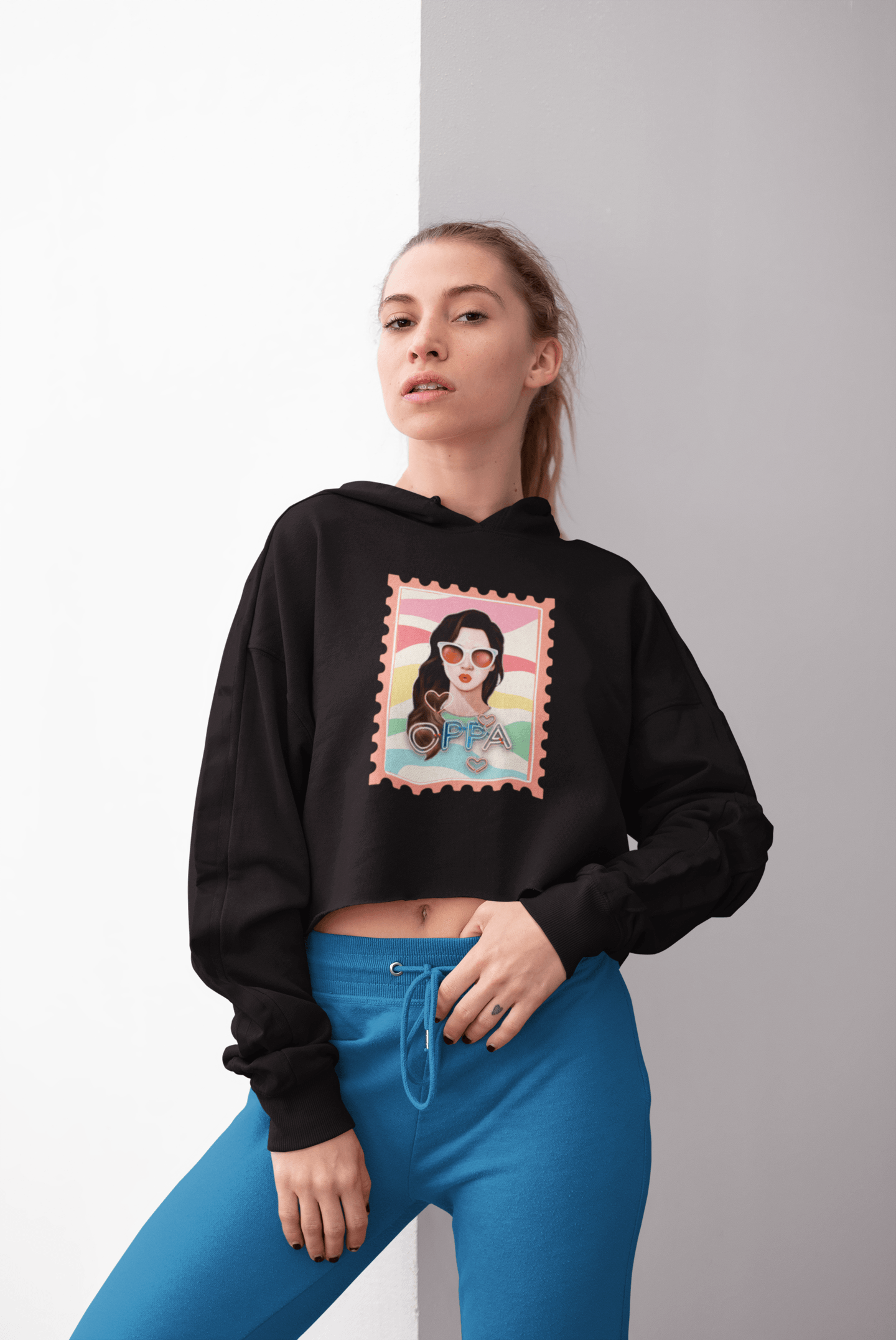 Fashionista Girl Black Crop Hoodie Women