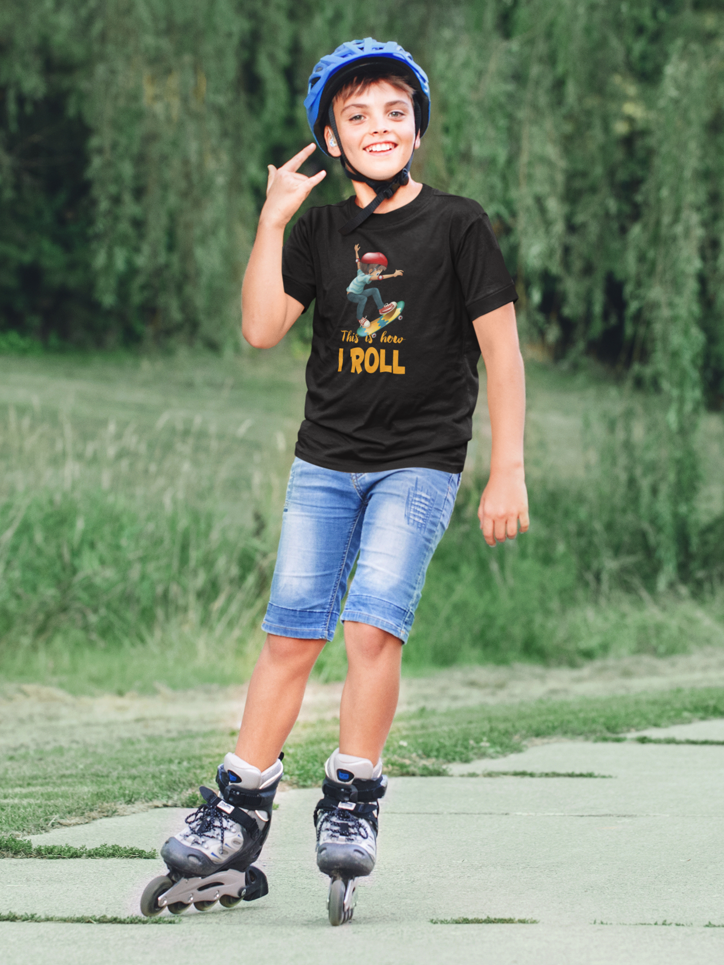 Skating Black t-shirt for kids